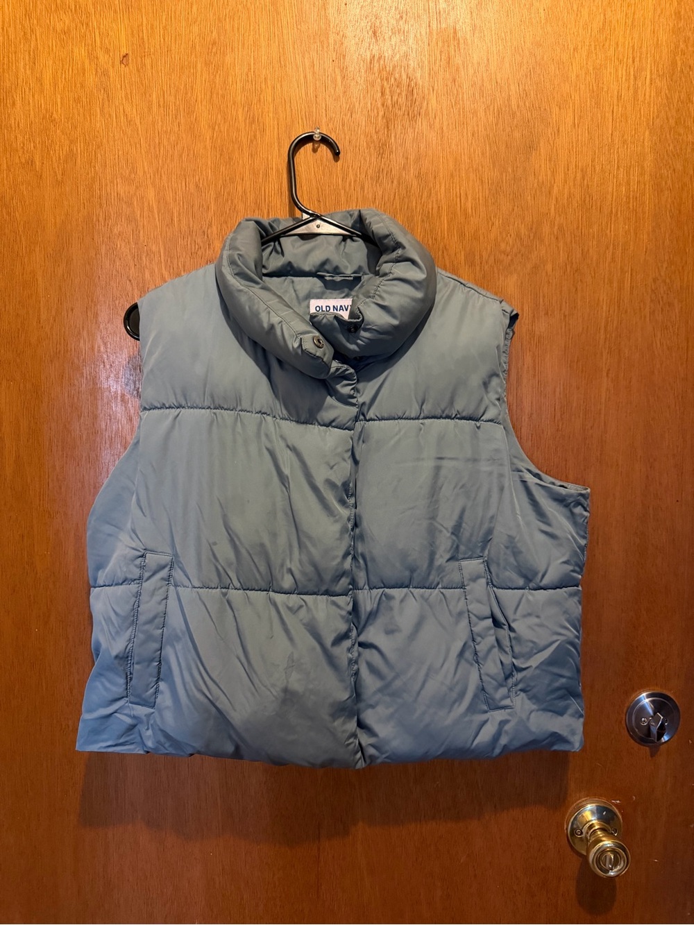 Old Navy Quilted Vest in Sage Green